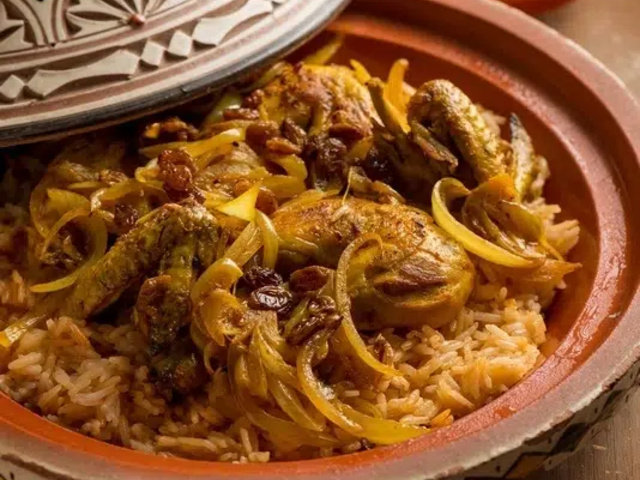 Tajine poulet raisins